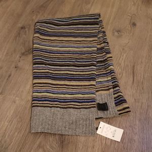 Express lambswool scarf  mens or womens?